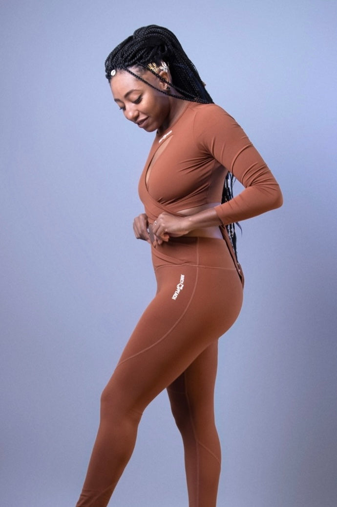 Brown crossover t-shirt