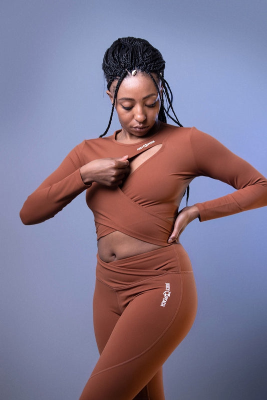 Brown crossover t-shirt