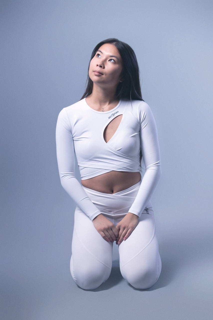 Brown crossover t-shirt