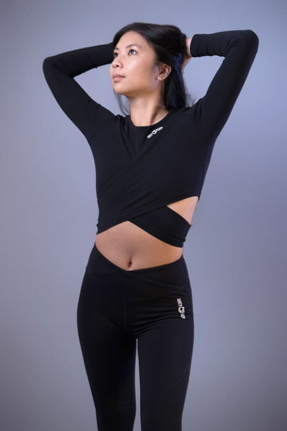 Black v-shaped legging