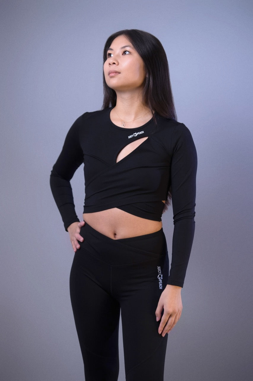 Black v-shaped legging